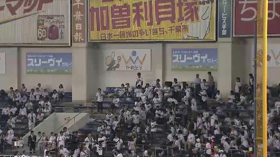 ３回表１森HR (1)