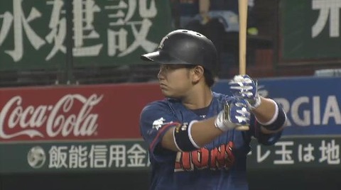 ８回裏１森初ホームラン (2)