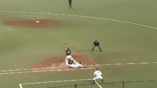 7回裏1浅村内野安打 (3)