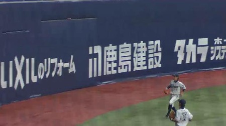 1回裏1糸井タイムリー (3)
