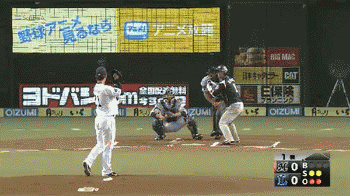 １回表１十亀三者凡退 (1)