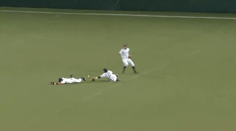 9回表6村田フライ、浅村木村交錯エラー、ケガ (2)