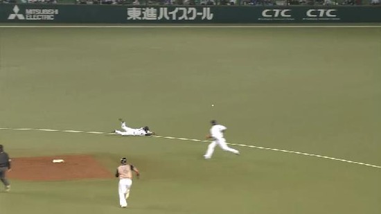 ７回表２ハーミッダタイムリー (3)