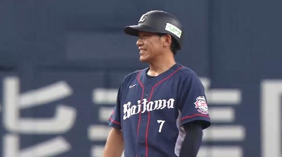 １回表２インプレー２ベース (3)