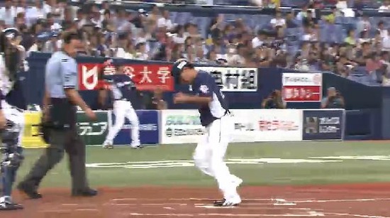 ４回表３外崎タイムリー (5)