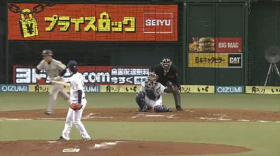 ２回表６フォアボール満塁