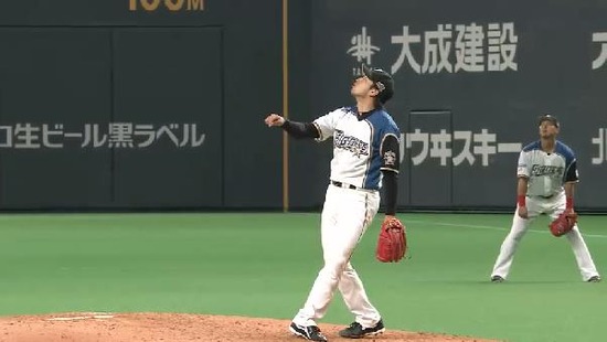 8回表2メヒア2ラン (4)