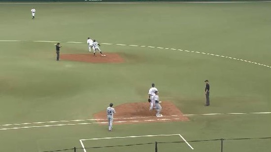 ６回裏６マートンタイムリー内野安打 (1)