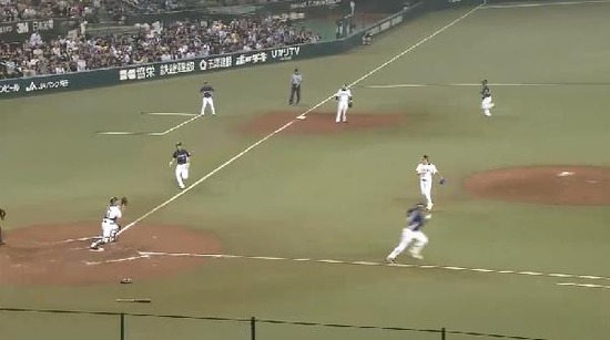 11回裏５メヒアゲッツー (3)