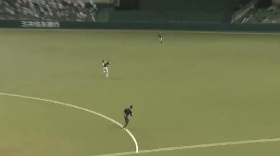 7回裏7森初球うちセカンドフライクルーズ (3)