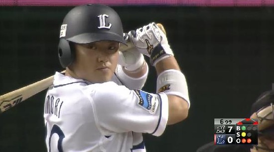 6回裏4森2点タイムリー (1)