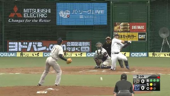 ３回裏２浅村ヒット１塁２塁 (2)