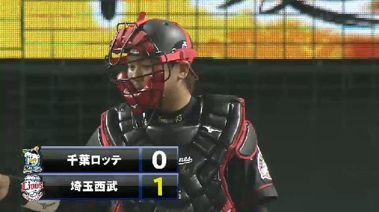 ５回表３栗山タイムリー (2)