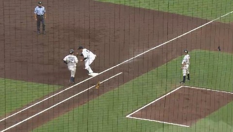 ２回表２浅村併殺