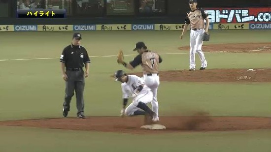 4回裏1斉藤ヒット盗塁 (2)