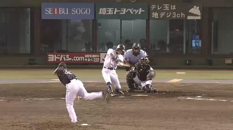 7回裏1ツーアウト2塁代打斎藤タイムリー (2)