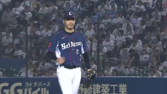 ５回裏２十亀 (2)