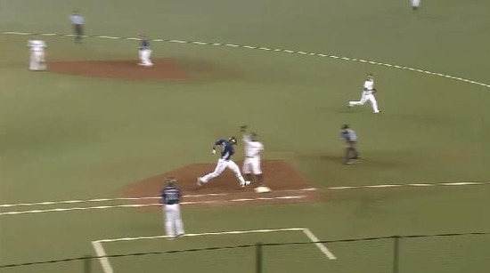 11回裏５メヒアゲッツー (4)
