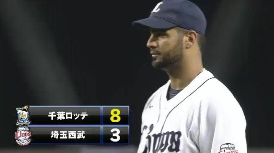 4回表５メヒア悪送球１点 (5)