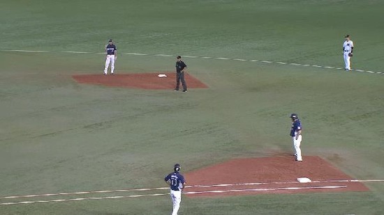 3回表2メヒアタイムリー (2)