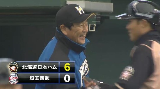 6回表5陽2点タイムリー2ベース (1)