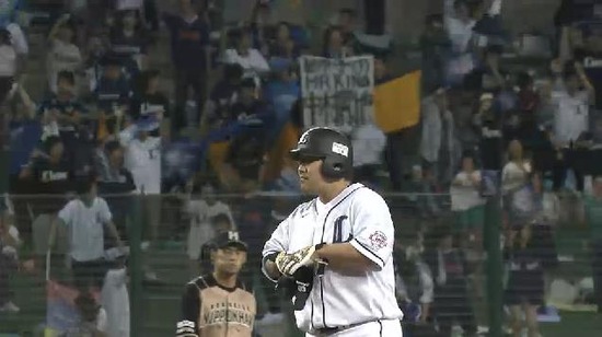 2回裏1中村2ベース (2)