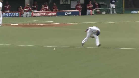 ７回表２先頭福田ヒット