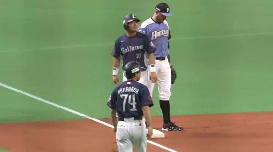 2回表３鬼崎センター前１塁３塁 (4)