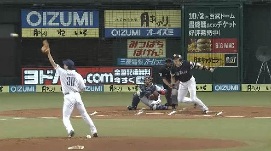 1回表1内川タイムリー (2)