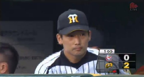 １回裏２マートン２点タイムリー (2)