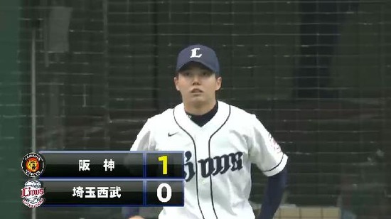 1回表４ゴメスタイムリーヒット (1)