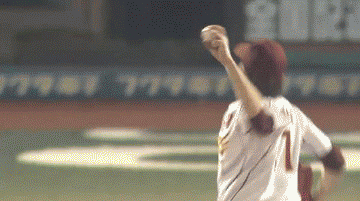 ２回表１中村２ベース