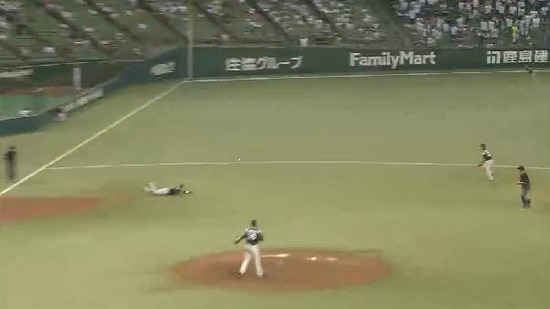 ６回裏２浅村ヒット１塁２塁 (2)