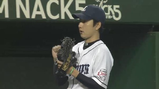 ６回裏５森２点タイムリー２ベース (2)