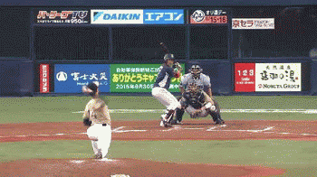 ３回表３脇谷タイムリー (1)