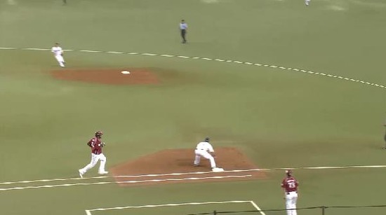 1回表2ペーニャショートゴロ三者凡退 (2)