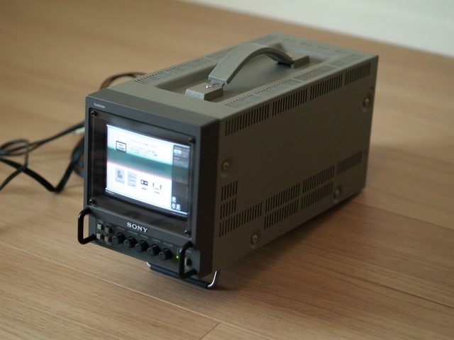 PVM-6041Q(6インチブラウン管モニター) : 小さいって事は・・・ PVM-6041Q(6インチブラウン管モニター) : 小さいって事は・・・