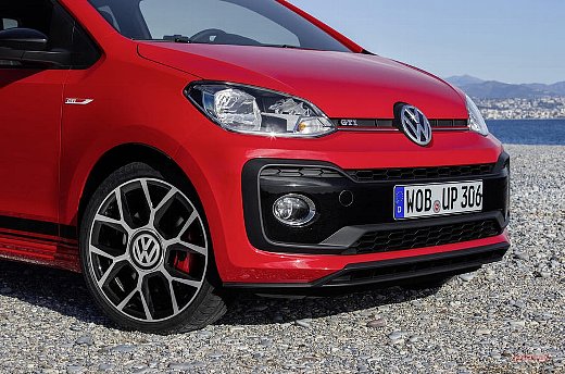 volkswagen-up-gti_180122_12