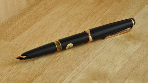 2f7d83fe-s.jpg