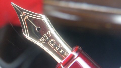 プラチナ萬年筆#3776センチュリー、ブルゴーニュ : 万年筆と