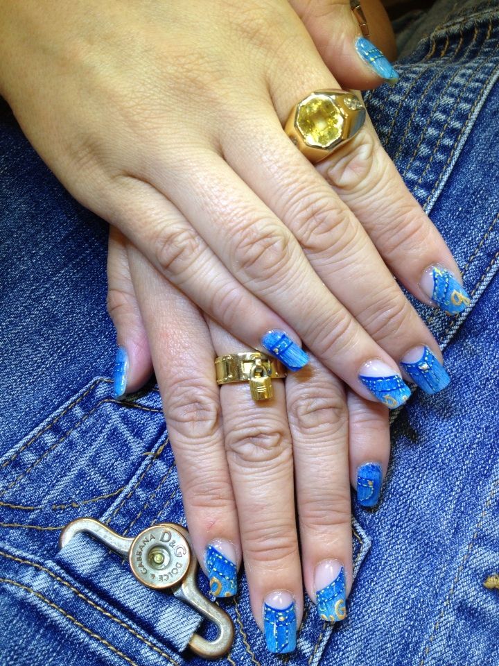 D Gネイル 岡山のネイルサロン プティスーザ 有東秀峰 Hidemine Aritou