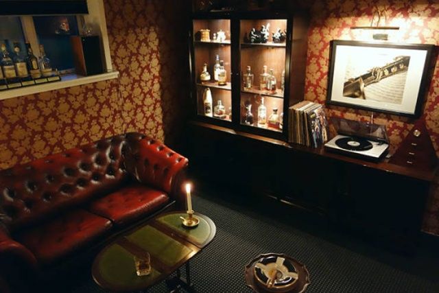 man_cave_11