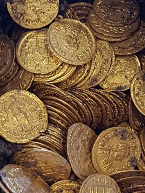 italy_roman_gold_04