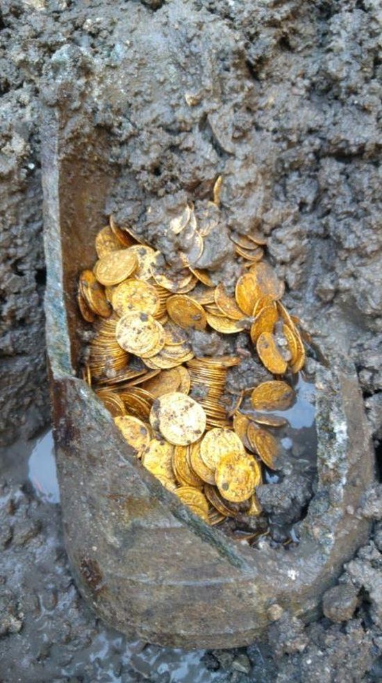 italy_roman_gold_03
