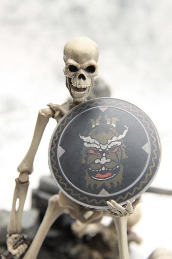 revolskelton2-03