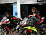 d093b100.jpg
