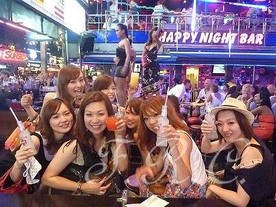 プーケット夜遊びツアーゴーゴーバー置屋