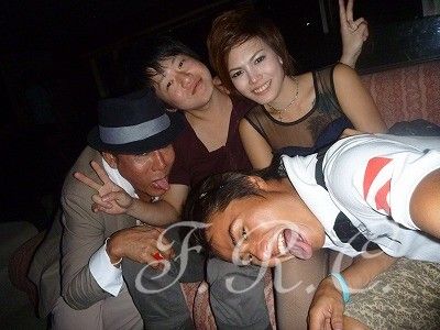 プーケット夜遊びツアーゴーゴーバー置屋