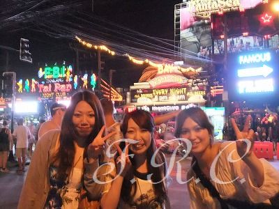 プーケット夜遊びツアーゴーゴーバー置屋