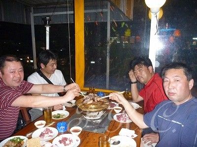 プーケット夜遊びツアーゴーゴーバー置屋